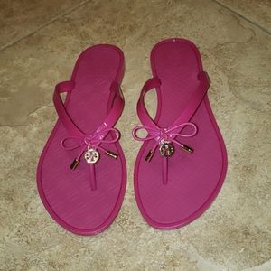 Tory Burch Poppy Jelly Flip Flops